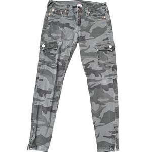 Vintage True Religion Jeans Size 29 CARGO LEGGINGS Camo